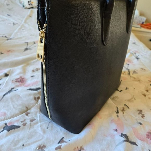 Women hand bag - Picture 3 of 3